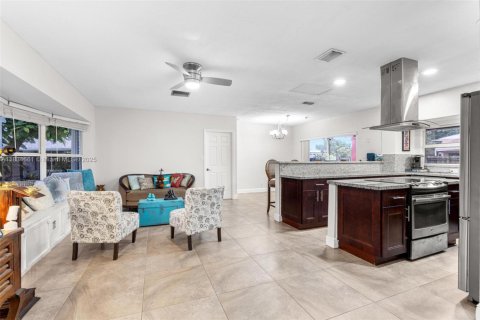 Casa en venta en Plantation, Florida, 4 dormitorios, 158.86 m2 № 1817599 - foto 22