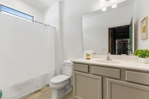 Casa en venta en Orlando, Florida, 10 dormitorios, 385.92 m2 № 2103266 - foto 15