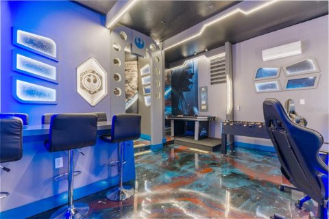Casa en venta en Orlando, Florida, 10 dormitorios, 385.92 m2 № 2103266 - foto 23