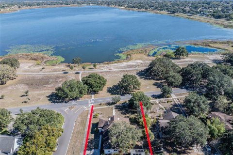 Casa en venta en Lake Wales, Florida, 3 dormitorios, 277.59 m2 № 2212381 - foto 5