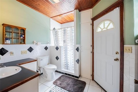 Casa en venta en Lake Wales, Florida, 3 dormitorios, 277.59 m2 № 2212381 - foto 28