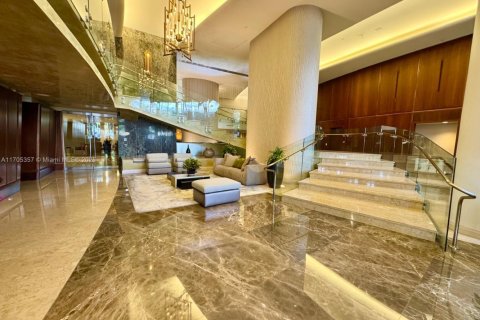 Купить кондоминиум в Санни-Айлс-Бич, Флорида 1 спальня, 108.51м2, № 1710893 - фото 18