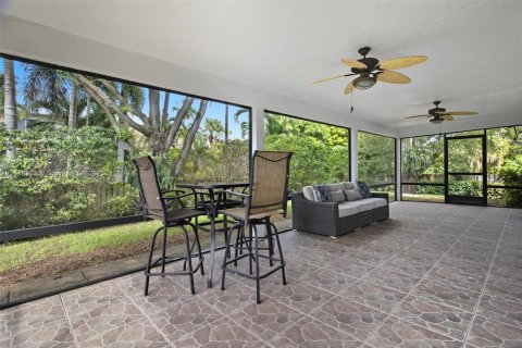 Villa ou maison à vendre à Plantation, Floride: 4 chambres, 179.12 m2 № 1941480 - photo 29