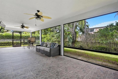 Villa ou maison à vendre à Plantation, Floride: 4 chambres, 179.12 m2 № 1941480 - photo 28