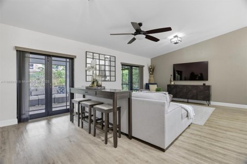 Villa ou maison à vendre à Plantation, Floride: 4 chambres, 179.12 m2 № 1941480 - photo 12