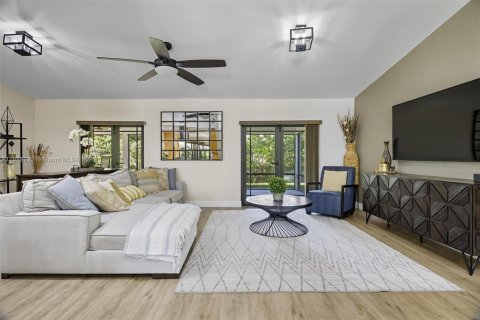 Villa ou maison à vendre à Plantation, Floride: 4 chambres, 179.12 m2 № 1941480 - photo 9