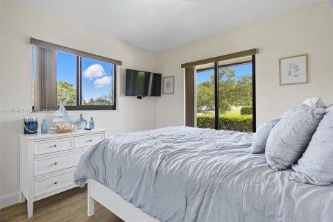 Villa ou maison à vendre à Plantation, Floride: 4 chambres, 179.12 m2 № 1941480 - photo 22