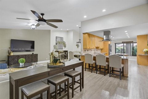 Villa ou maison à vendre à Plantation, Floride: 4 chambres, 179.12 m2 № 1941480 - photo 8