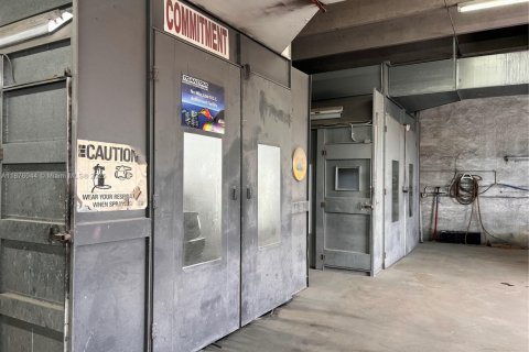 Immobilier commercial à vendre à Hollywood, Floride № 1980586 - photo 3