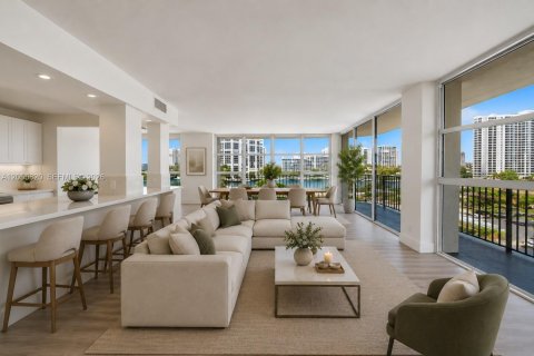 Copropriété à vendre à Hallandale Beach, Floride: 2 chambres, 132.85 m2 № 2172271 - photo 9