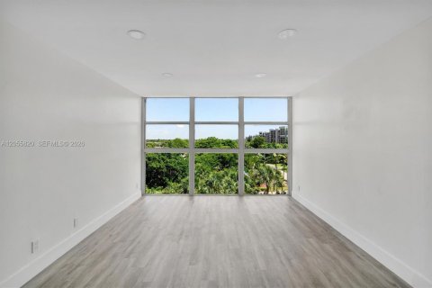 Copropriété à vendre à Hallandale Beach, Floride: 2 chambres, 132.85 m2 № 2172271 - photo 23