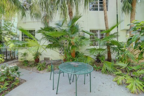 Снять в аренду квартиру в Майами-Бич, Флорида 1 спальня, 50.17м2, № 1987157 - фото 18