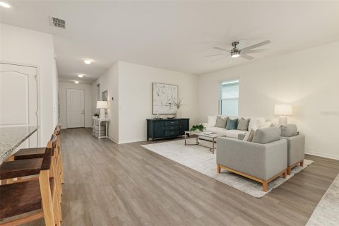 Casa en venta en Auburndale, Florida, 4 dormitorios, 184.78 m2 № 2384352 - foto 14