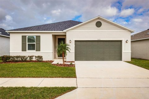 Casa en MATTIE POINTE en Auburndale, Florida 4 dormitorios, 184.78 m2 № 2384352