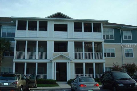 Condo in Bradenton, Florida, 1 bedroom  № 1612673 - photo 1