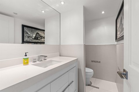 Copropriété à louer à Miami, Floride: 2 chambres, 158.49 m2 № 2153819 - photo 21