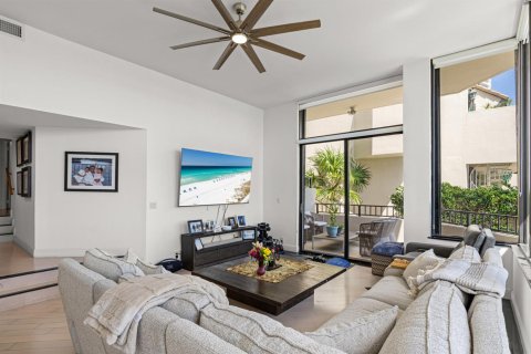Copropriété à louer à Miami, Floride: 2 chambres, 158.49 m2 № 2153819 - photo 10