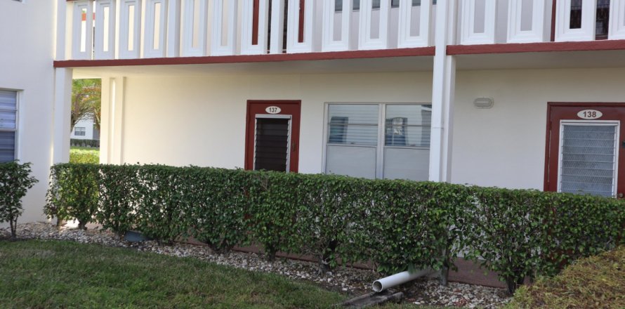 Condo in Boca Raton, Florida, 2 bedrooms № 919742