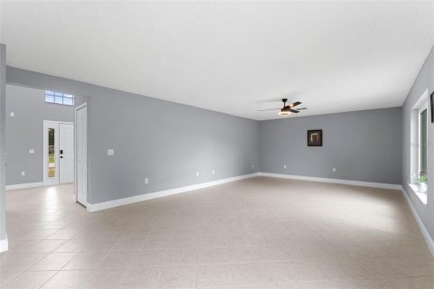 Casa en venta en Spring Hill, Florida, 4 dormitorios, 218.88 m2 № 2387463 - foto 12