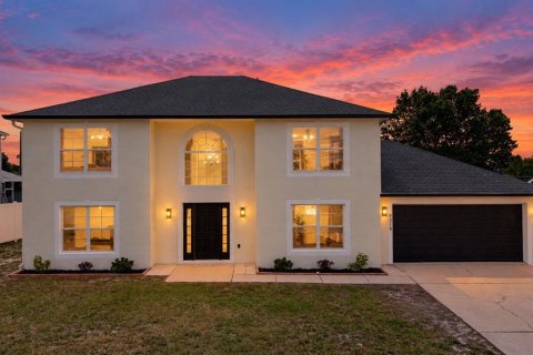 Casa en Spring Hill, Florida 4 dormitorios, 218.88 m2 № 2387463