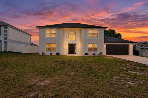 Casa en venta en Spring Hill, Florida, 4 dormitorios, 218.88 m2 № 2387463 - foto 2