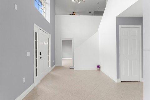 Casa en venta en Spring Hill, Florida, 4 dormitorios, 218.88 m2 № 2387463 - foto 17