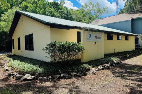 Propiedad comercial en alquiler en Gainesville, Florida, 185.8 m2 № 1917259 - foto 2