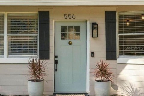 House in New Smyrna Beach, Florida 3 bedrooms, 147.16 sq.m. № 2427295 - photo 4