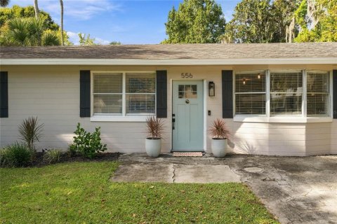 House in New Smyrna Beach, Florida 3 bedrooms, 147.16 sq.m. № 2427295 - photo 3