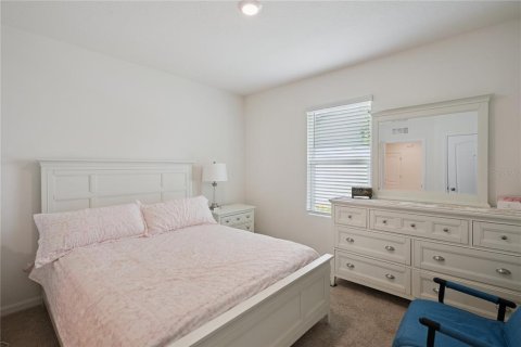 Casa en venta en Deltona, Florida, 4 dormitorios, 170.57 m2 № 2310889 - foto 15
