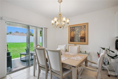 Casa en venta en Deltona, Florida, 4 dormitorios, 170.57 m2 № 2310889 - foto 10