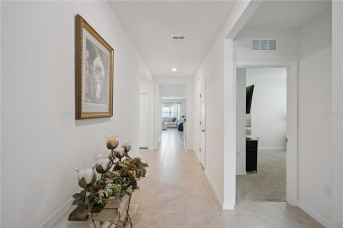 Casa en venta en Deltona, Florida, 4 dormitorios, 170.57 m2 № 2310889 - foto 3