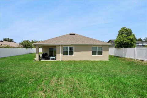 Casa en venta en Deltona, Florida, 4 dormitorios, 170.57 m2 № 2310889 - foto 22