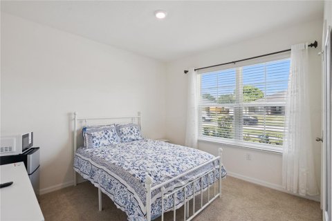 Casa en venta en Deltona, Florida, 4 dormitorios, 170.57 m2 № 2310889 - foto 17