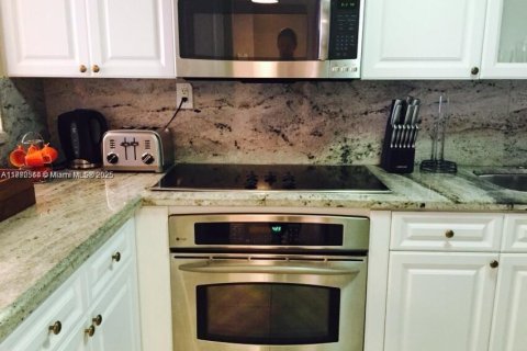 Copropriété à louer à Miami Beach, Floride: 1 chambre, 91.04 m2 № 1943373 - photo 25