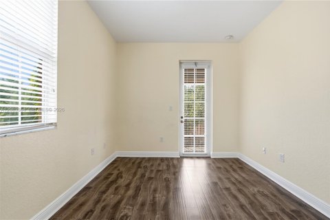 Touwnhouse à louer à Pembroke Pines, Floride: 3 chambres, 154.22 m2 № 2346860 - photo 22