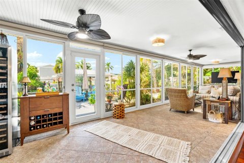 Villa ou maison à vendre à Palmetto, Floride: 3 chambres, 219.99 m2 № 2398663 - photo 19