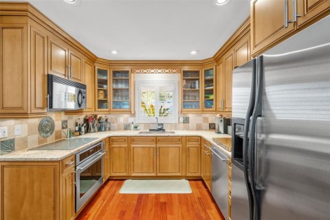 Villa ou maison à vendre à Palmetto, Floride: 3 chambres, 219.99 m2 № 2398663 - photo 14