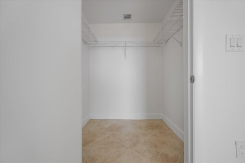 Copropriété à louer à West Palm Beach, Floride: 2 chambres, 104.05 m2 № 2085509 - photo 14