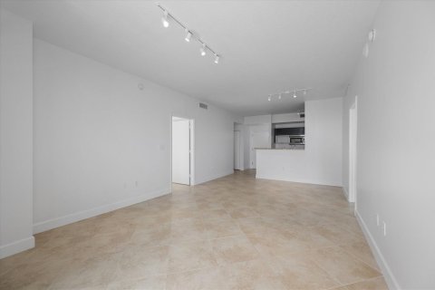 Copropriété à louer à West Palm Beach, Floride: 2 chambres, 104.05 m2 № 2085509 - photo 9