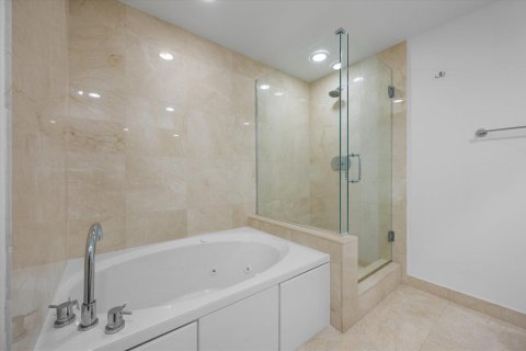 Copropriété à louer à West Palm Beach, Floride: 2 chambres, 104.05 m2 № 2085509 - photo 13
