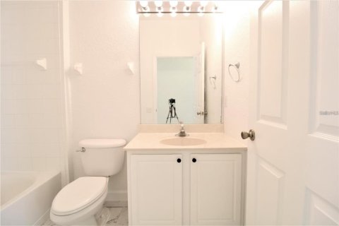 House in Windermere, Florida 3 bedrooms, 173.36 sq.m. № 2217629 - photo 29