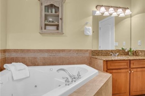 Townhouse in Clearwater, Florida 3 bedrooms, 209.12 sq.m. № 1732437 - photo 17