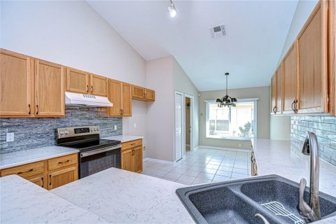 Casa en venta en Valrico, Florida, 4 dormitorios, 164.34 m2 № 2377549 - foto 8
