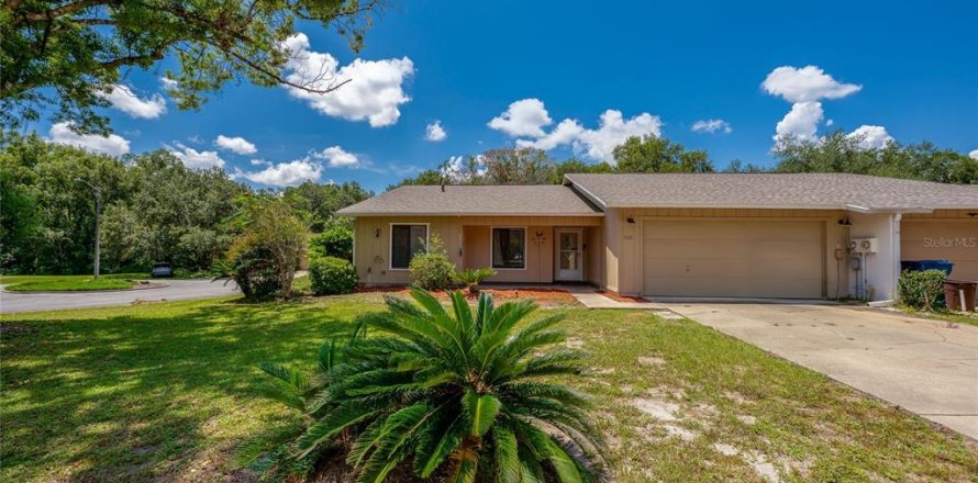 Villa ou maison à DeLand, Floride 3 chambres, 149.02 m2 № 2287771