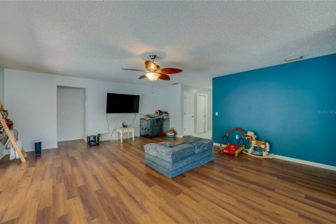 Villa ou maison à vendre à DeLand, Floride: 3 chambres, 149.02 m2 № 2287771 - photo 13