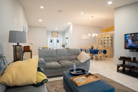 Villa ou maison à vendre à Lake Worth, Floride: 2 chambres, 157.93 m2 № 2190995 - photo 8
