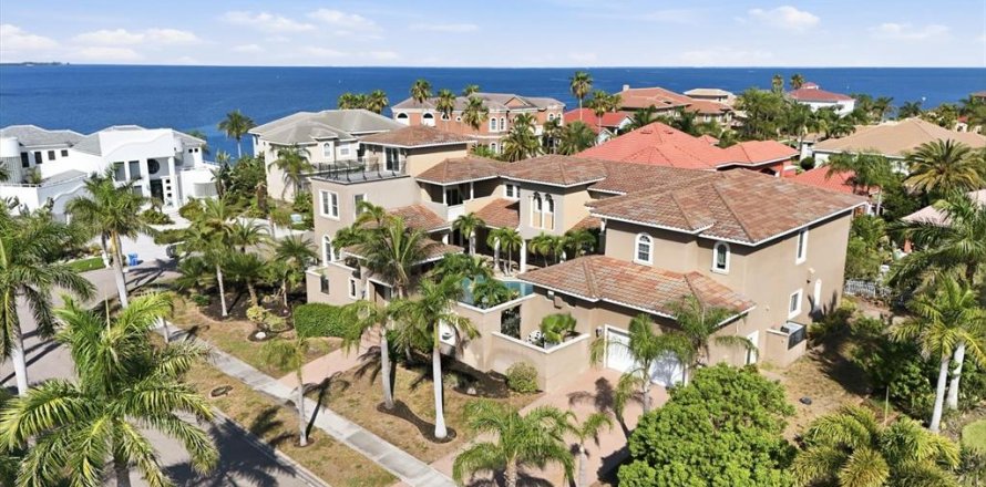Casa en Apollo Beach, Florida 5 dormitorios, 662.21 m2 № 2278090