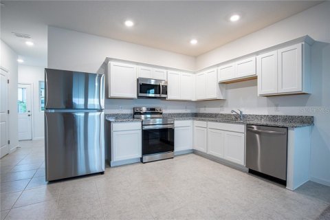 Adosado en alquiler en Davenport, Florida, 3 dormitorios, 144.28 m2 № 1910010 - foto 3