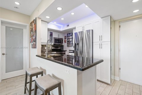 Copropriété à vendre à Fort Lauderdale, Floride: 2 chambres, 83.61 m2 № 2027770 - photo 3